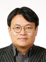 김진용